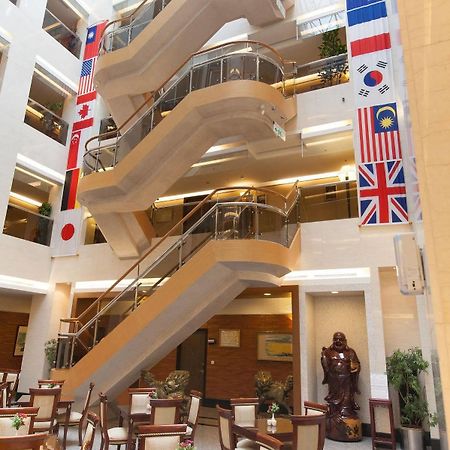 Check Inn Select Taipei Nangang المظهر الخارجي الصورة